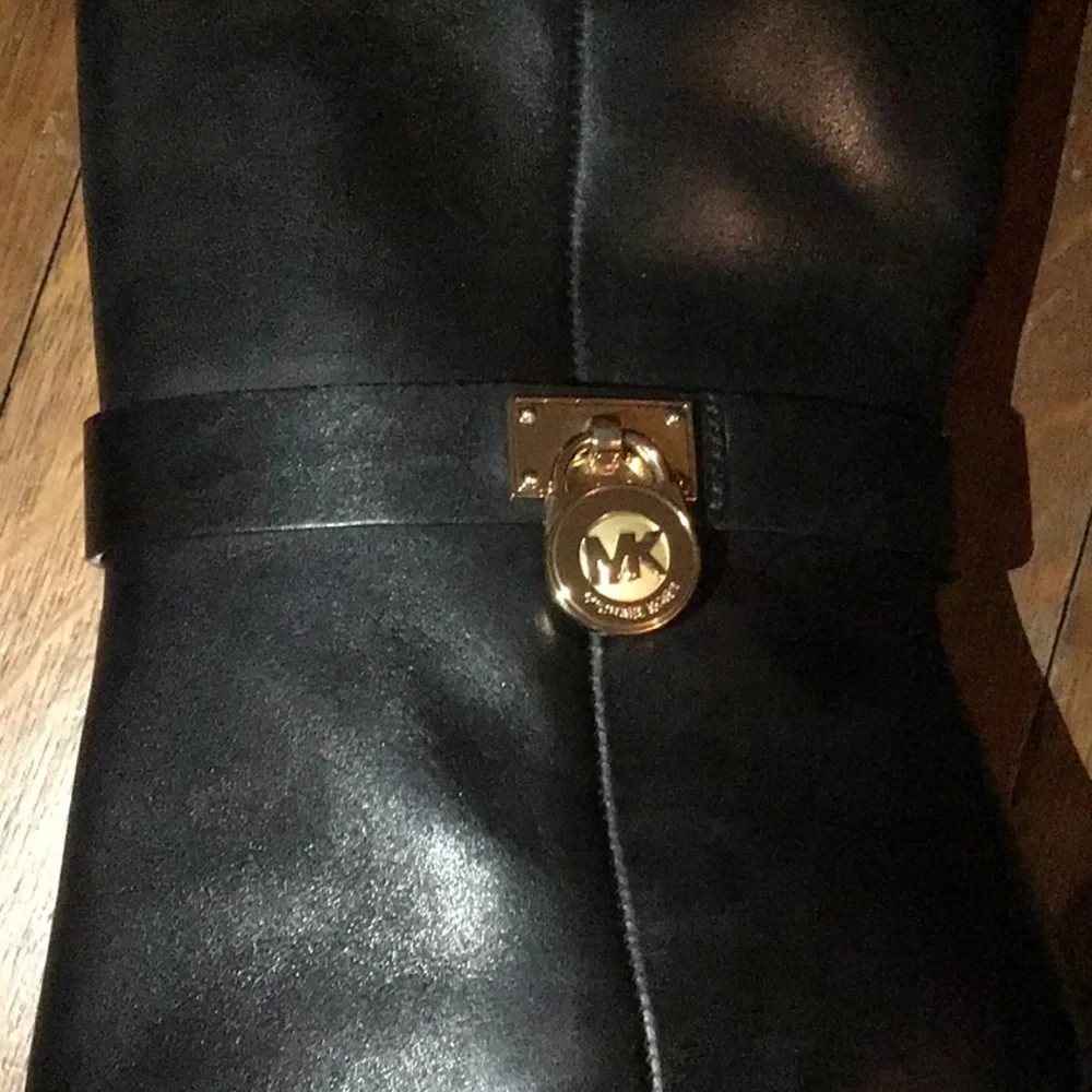 Michael Kors Hamilton Boots - Picture 2 of 5